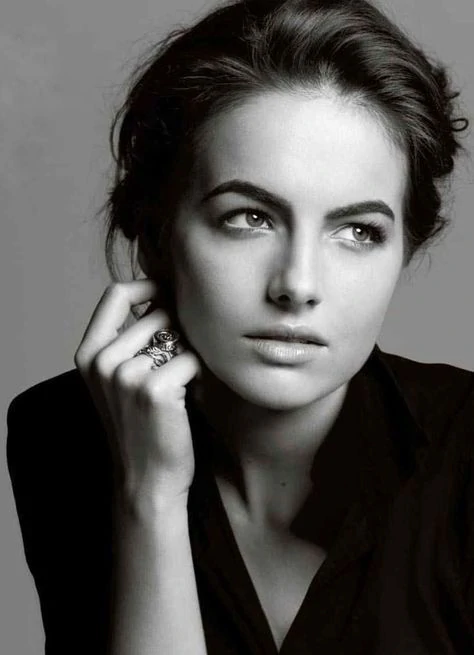 Esteetilise ilu ja näoproportsioonide illustratsioon